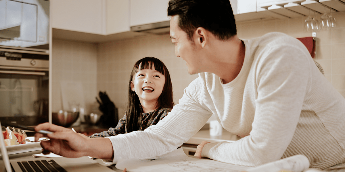 What fathers can teach their kids about money