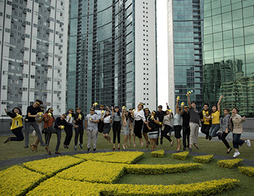 Building a brighter world with Sun Life Foundation